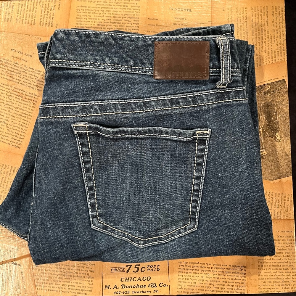 Maurices 17/18 Long jeans